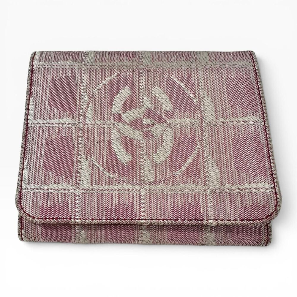 CHANEL Vintage CC Travel Line Trifold Wallet Pink Leather Jacquard CC Logo